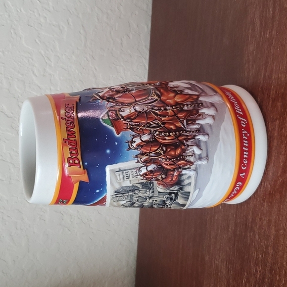 VTG 1999 Budweiser Beer holiday Collectible Stein "A Century of Tradition" - Picture 2 of 10